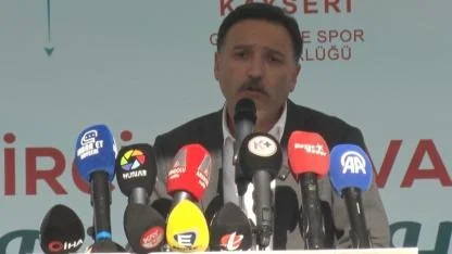 Kayseri Valisi Gökmen Çiçek: "ERVA Spor Okulları çığ gibi büyüyor"