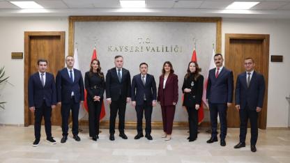 Kayseri Valisi Gökmen Çiçek, Öğretmenler Günü Dolayısıyla Öğretmenleri Makamında Kabul Etti!