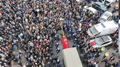 Kayserili binler, şehidini uğurladı!