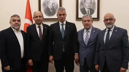 Kayserili Milletvekillerinden Sağlık Bakanı Memişoğlu’na Ziyaret!