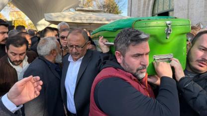 Kayseri'nin tanınan siması Şeref Yaroğlu toprağa verildi!