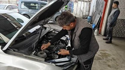 Kışlık bakımı yapılmayan araç soğukta bırakıyor!