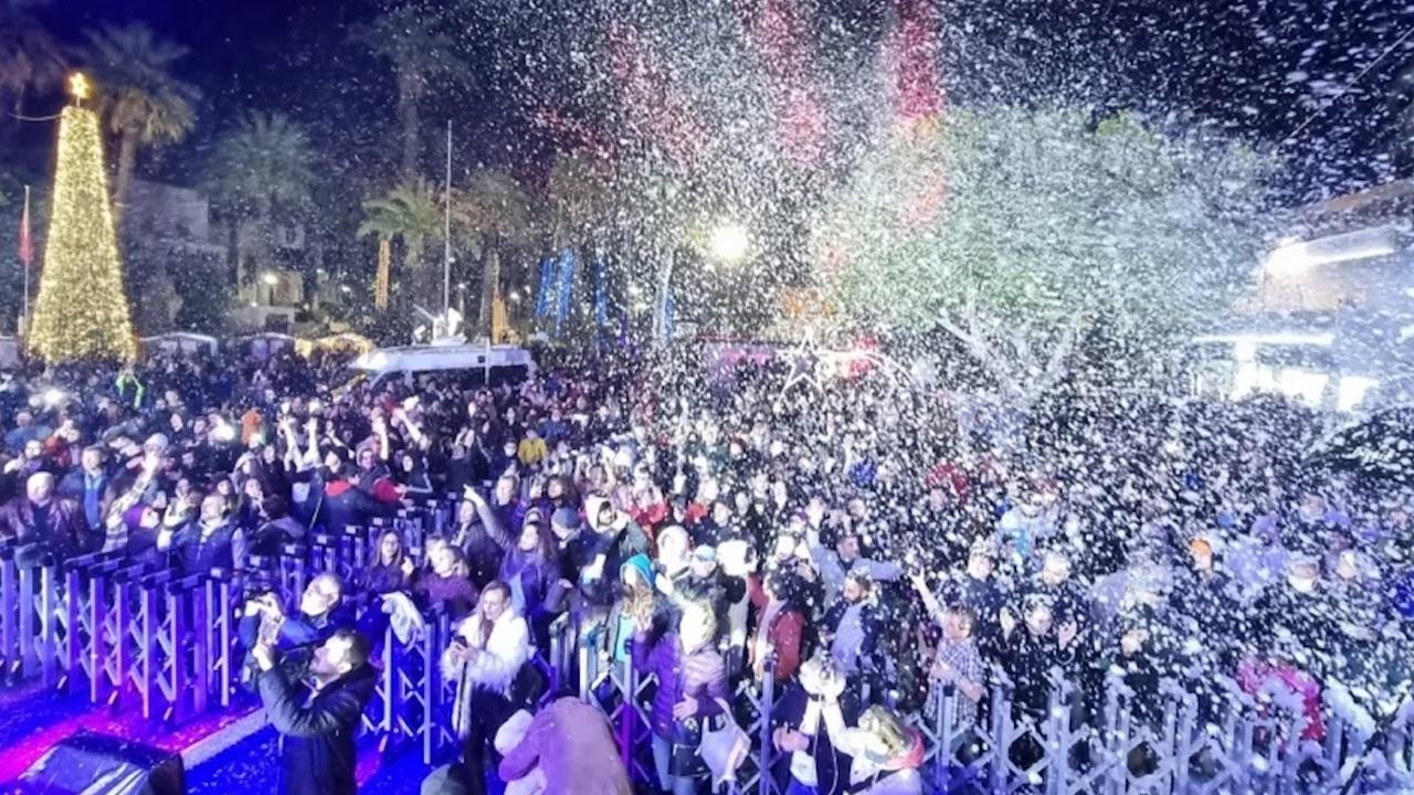 Sanatçıların yılbaşı sahne ücretleri belli oldu! Dudağınız uçuklayacak!