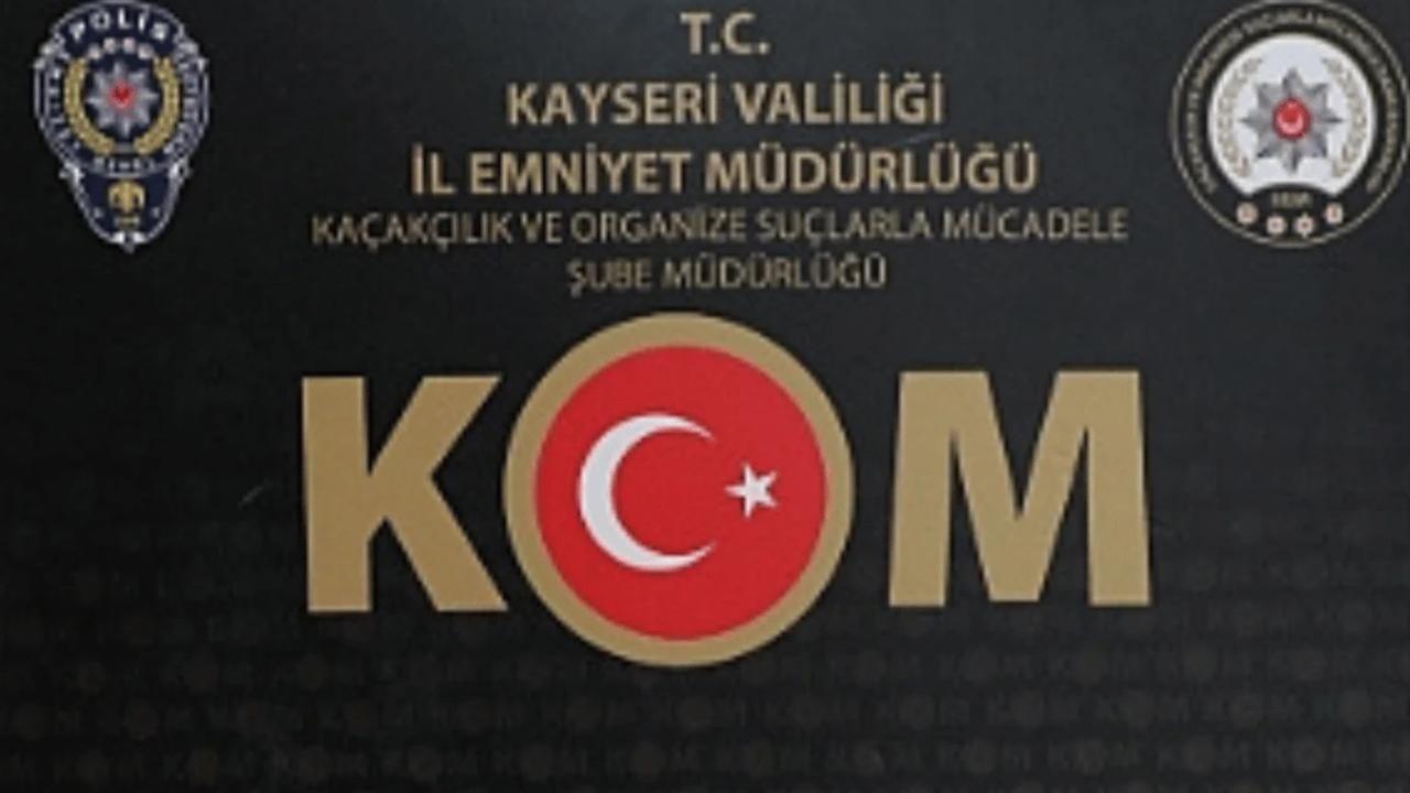 Silah tacirleri yakalandı!