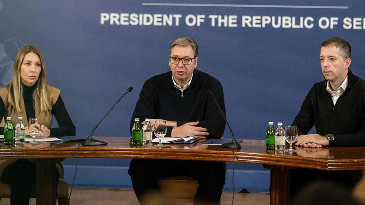 Sırbistan Cumhurbaşkanı Vucic uyardı: Ülkedeki hayatı olumsuz etkileyecek!