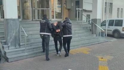 15 farklı ilde 20 kez aranma kaydı bulunan şahıs yakalandı!