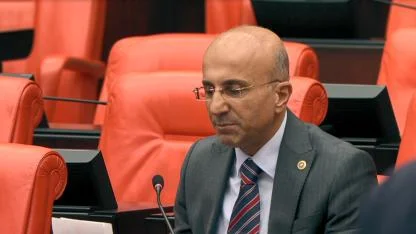 CHP’li Aşkın Genç’ten Ulaştırma Bakanlığı’na Çağrı: “Akkışla’daki GSM Sorunu Acilen Çözülmeli”