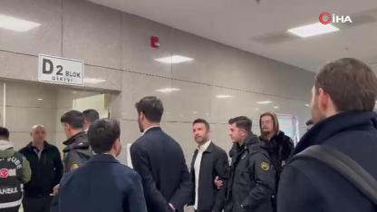 Gökhan Gönül’e Ev Hapsi: Borsa Manipülasyonu Soruşturmasında 8 Tutuklama!