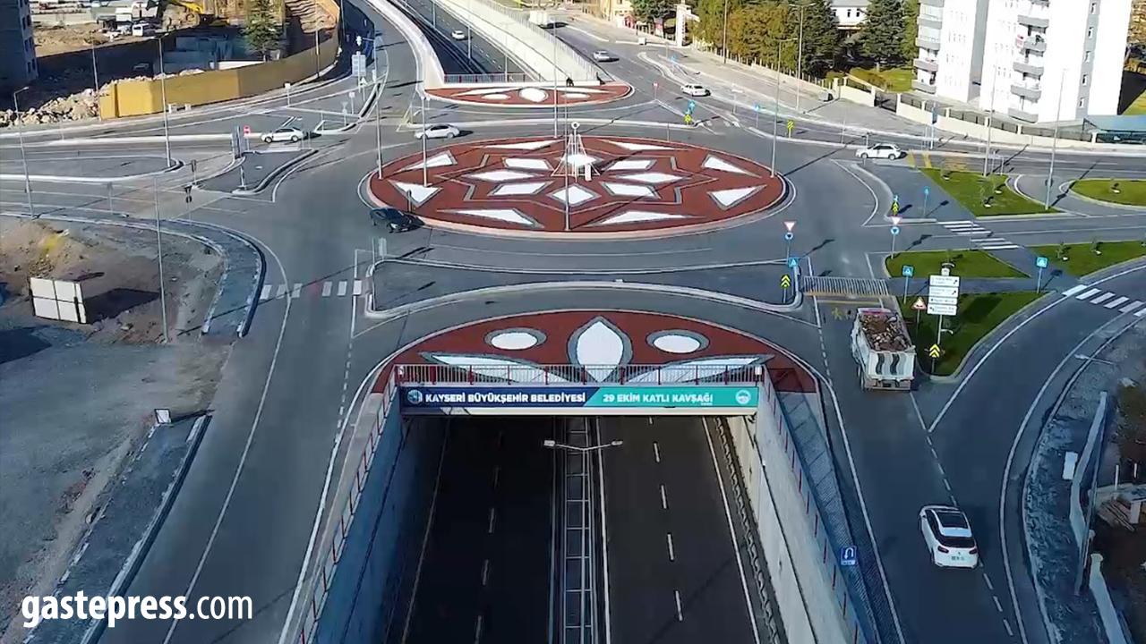 Kayseri Büyükşehir’den Kavşaklara Estetik Dokunuş!
