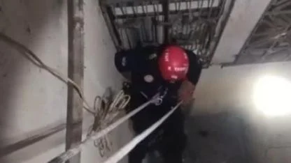 Kayseri’de Havalandırma Boşluğuna Düşen Kedi Tofu İtfaiye Tarafından Kurtarıldı!