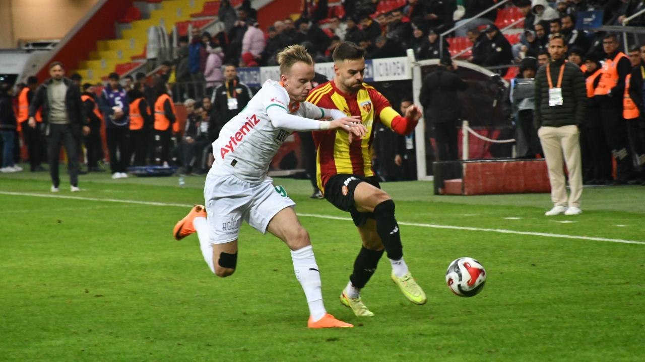 Kayserispor ile Alanyaspor Yenişemedi!