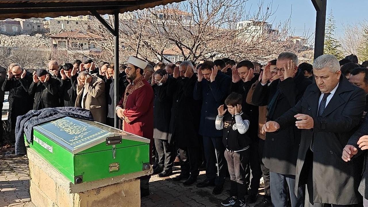 Koyun otlatma meselesinden öldürülen adam toprağa verildi!