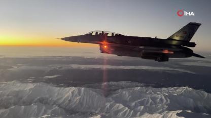 MSB: Karadeniz’de Tespit Edilen İnsansız Hava Aracı F-16’lar Tarafından Düşürüldü!