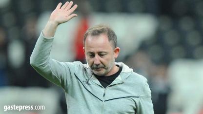 Necip Uysal ve Mert Günok’un ardından Beşiktaş’ta iki veda daha!