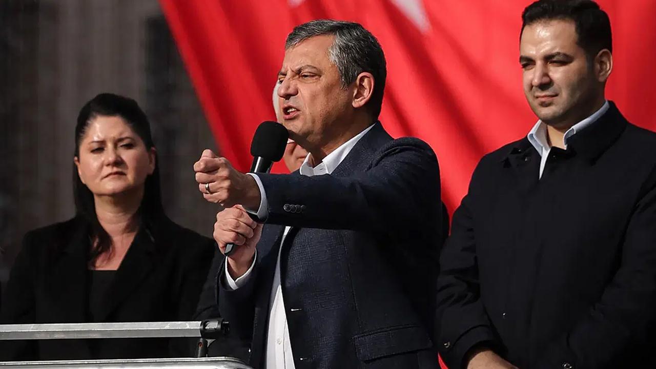 Özgür Özel'den Edirne'de çok konuşulacak açıklama: 'Meriç’i sıkı tutun'