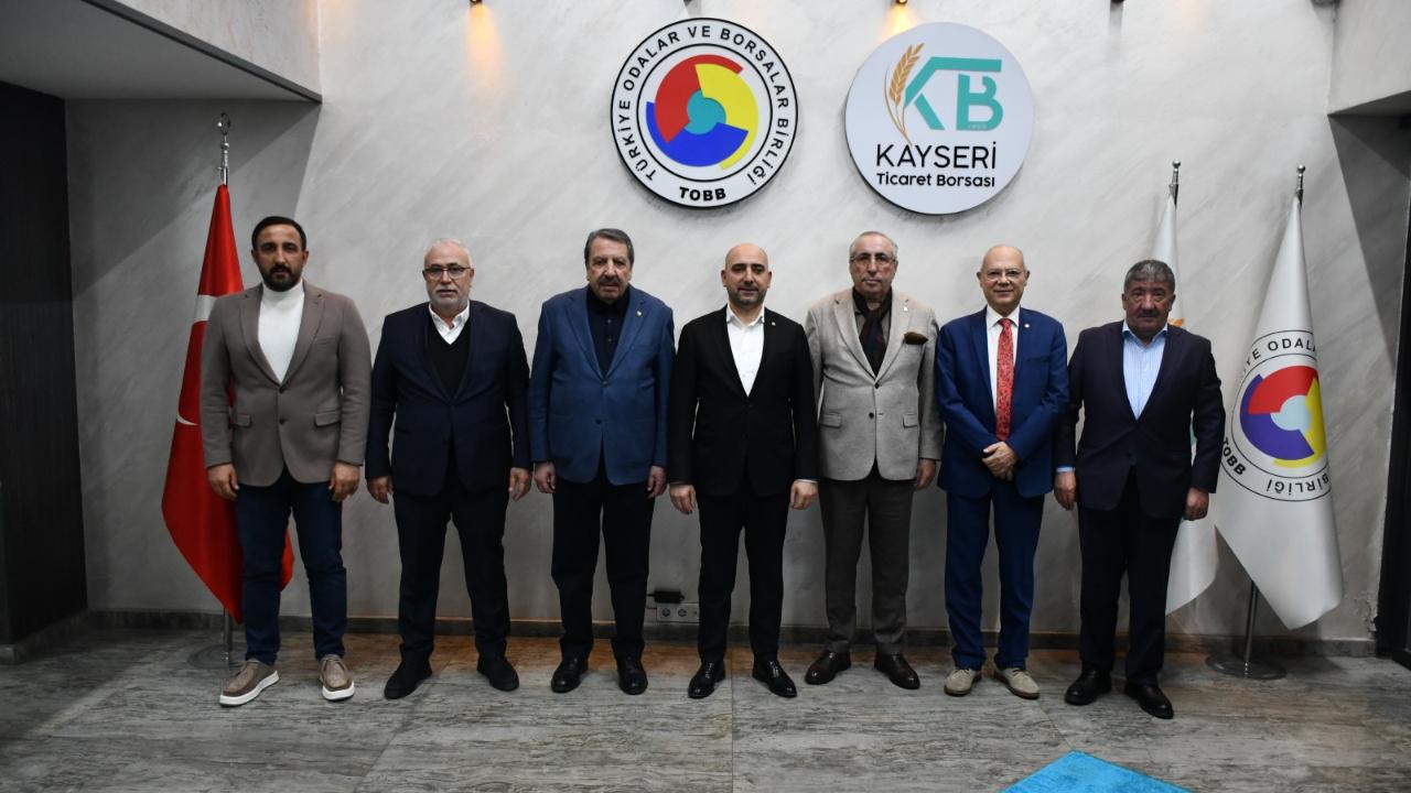 Tarımın Devleri Kayseri’de Buluştu: Anadolu ÜPAK Geleceği Planlıyor!