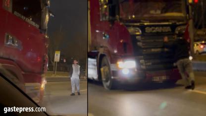 Tırın Önüne Geçerek Trafiği Durdurdu!