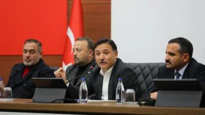 Vali Çiçek: “Turist rehberlerinin sahadaki görüşleri bizim için önemli”