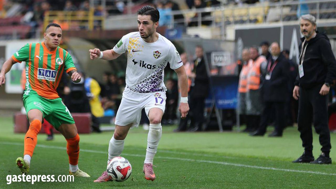 Eyüpspor deplasmanda 3 puanı üç golle aldı!