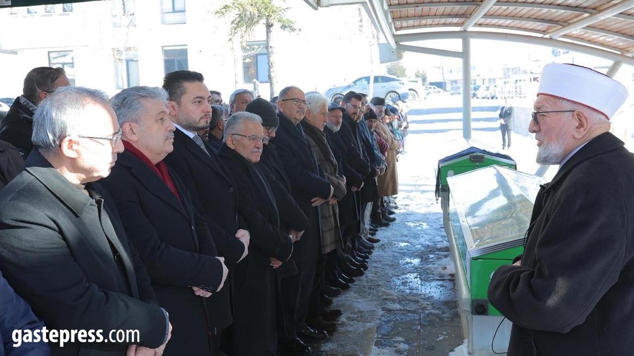 Hacılar Belediyesi Eski Başkanı Doğan Ekici’nin Babası Son Yolculuğuna Uğurlandı1