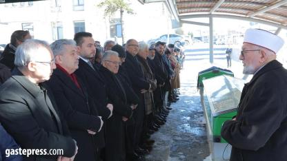 Hacılar Belediyesi Eski Başkanı Doğan Ekici’nin Babası Son Yolculuğuna Uğurlandı!