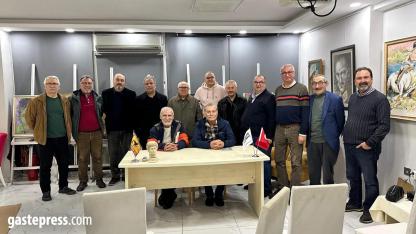 Kent Yazarları Yayınevinde Buluştu:  Tmolos’ta Kelimenin, Kalemin ve Hakikatin Masası Kuruldu!