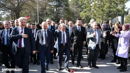 5 Belediyede Coşkulu Toplu İş Sözleşmesi Töreni