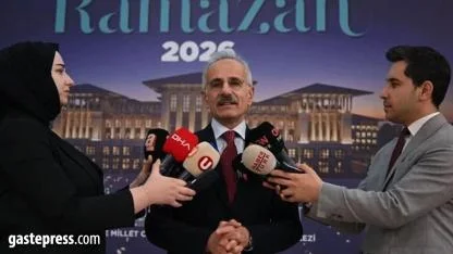 Abdulkadir Uraloğlu: 15 yaş altının sosyal medyada zaman geçirmesini istemiyoruz!