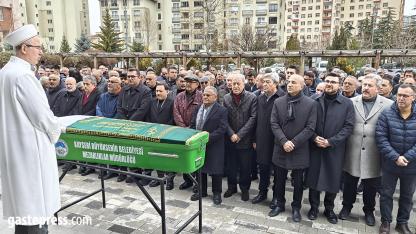 Başkan Büyükkılıç’ın Kayınvalidesi Son Yolculuğuna Uğurlandı!