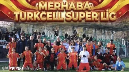 Başkan Memduh Büyükkılıç’tan Auran Kayseri Kadın Futbol Kulübü’ne Süper Lig Tebriği!