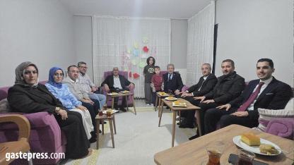 Bayar Özsoy Adıyaman’da Depremzedelerle “Yeni Evim İlk İftarım” Sofrasında!