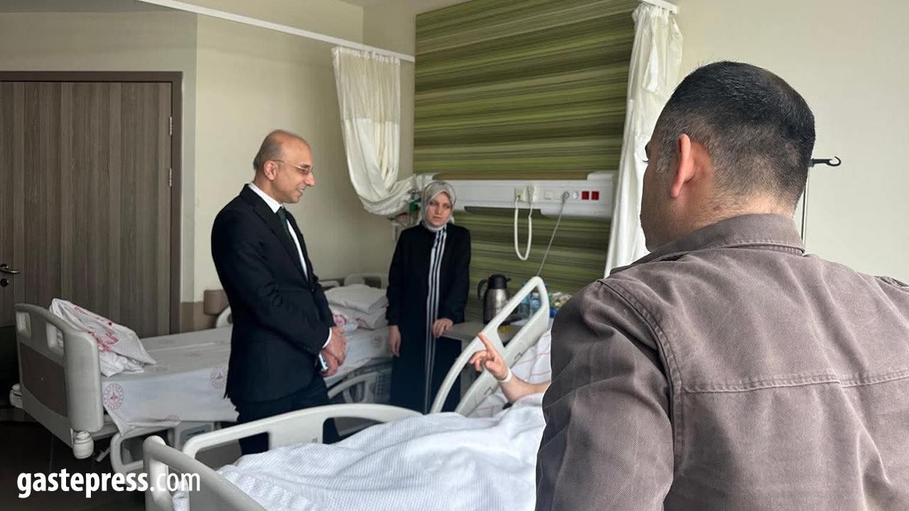 CHP’li Aşkın Genç’ten Yaralı Özel Harekat Polisine Ziyaret!