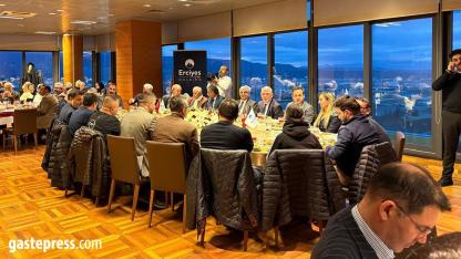 Erciyes Anadolu Holding iftarda basın mensuplarını ağırladı!