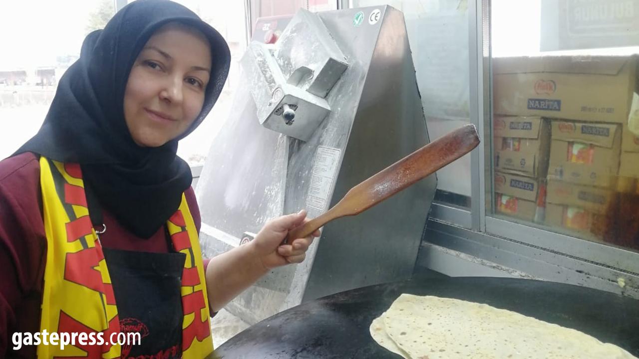 Esnaftan Kayserispor’a Destek Çağrısı: “Kayserispor Düşerse Esnaf da Düşer”