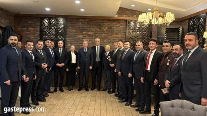 Hulusi Akar: Şehit Aileleri ve Gazilerimizle Her Zaman Bir ve Beraberiz!