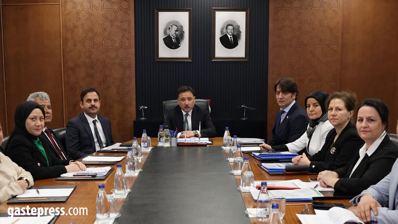 Vali Gökmen Çiçek Başkanlığında “Suça Sürüklenen Çocuklar” Toplantısı