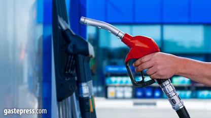 Akaryakıtta dev zam: Motorinin litresi 70 lirayı geçti!