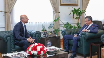 CHP’li Aşkın Genç’ten Özgür Özel’e Ziyaret!