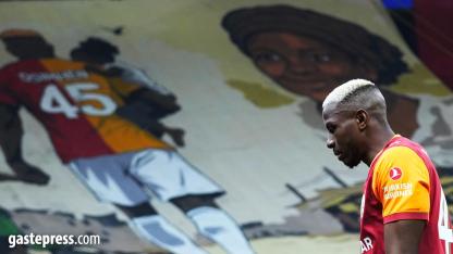 Galatasaray taraftarından Victor Osimhen'e özel koreografi!