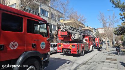 Kayseri’de Apartman Dairesinde Çıkan Yangın Söndürüldü!