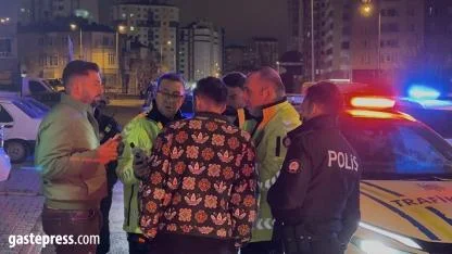 Kayseri’de “Dur” İhtarına Uymayan 2 Alkollü Sürücüye 920 Bin TL Ceza!