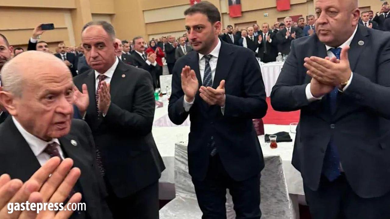 Milliyetçi Hareket Partisi Genel Merkezi’nde İl ve İlçe Başkanları İftarda Buluştu!