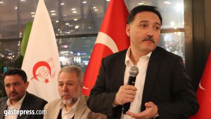 Vali Gökmen Çiçek: Al bayrağımız özgür ve hür bir şekilde dalgalanıyor!