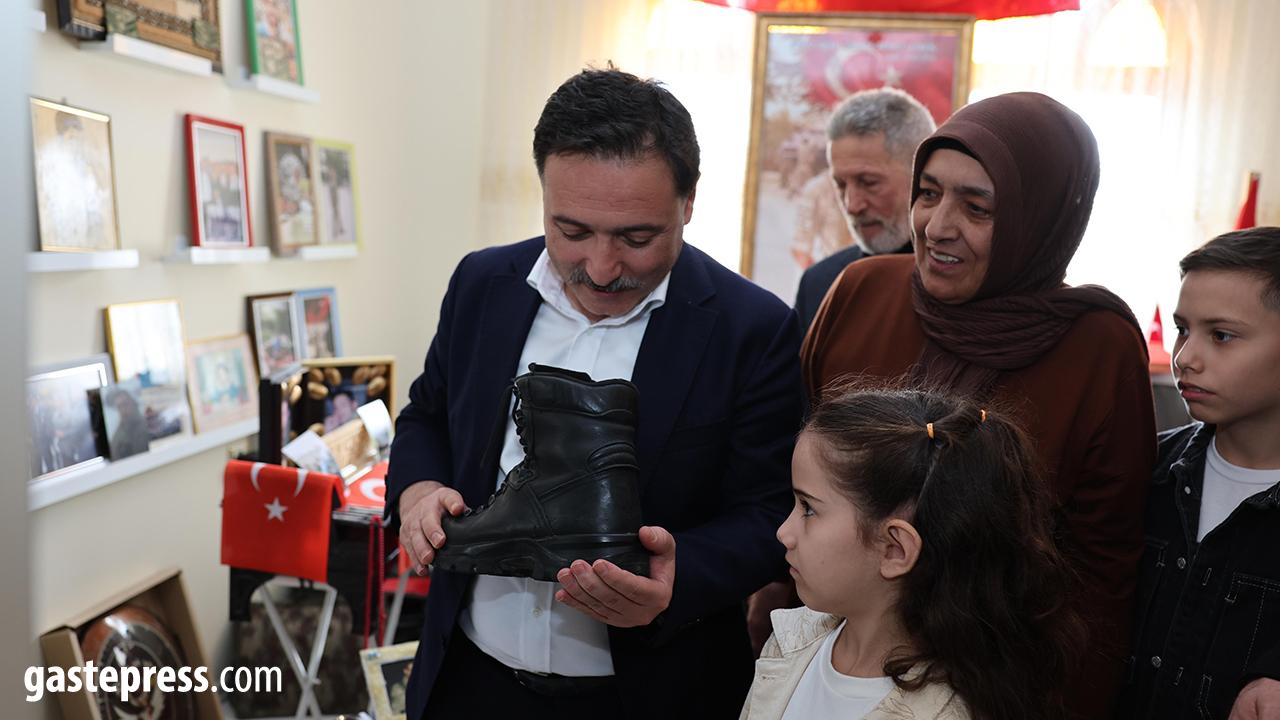 Vali Gökmen Çiçek’ten Şehit Ailelerine Bayram Ziyareti!