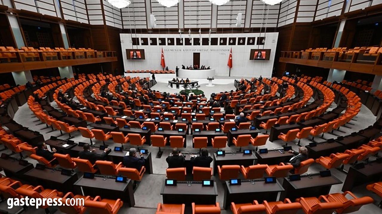 Babalık izni TBMM'de kabul edildi! 5 günden 10 güne çıkarıldı!