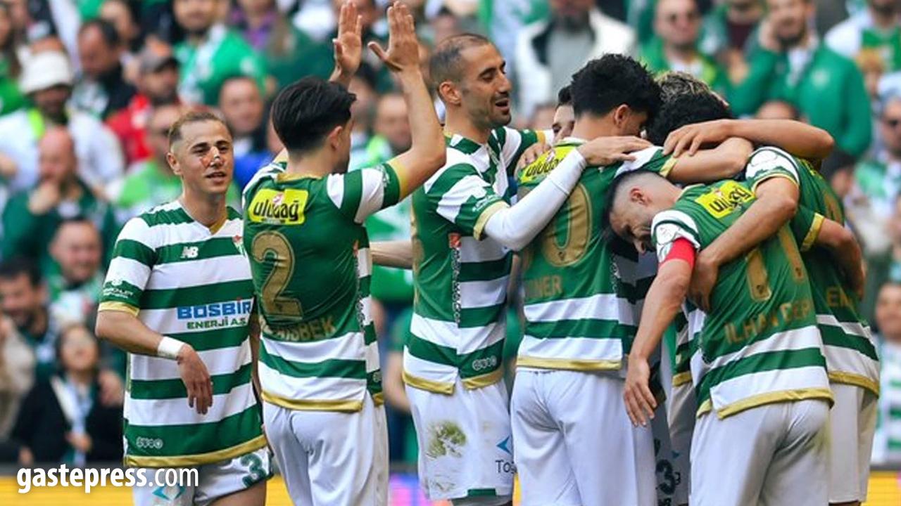 Bursaspor 1. Lig'e yükseldi!