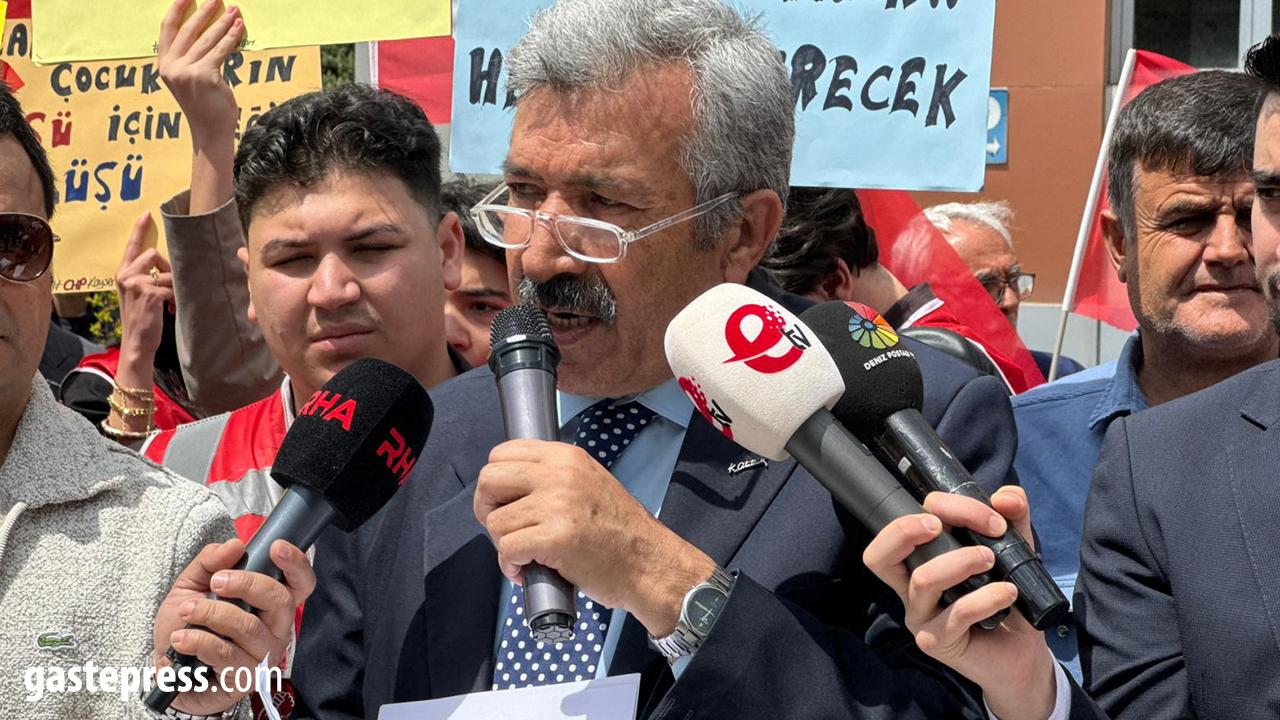 CHP’den İl Milli Eğitim Önünde Sert Açıklama: “Okullar Güvende Değil”