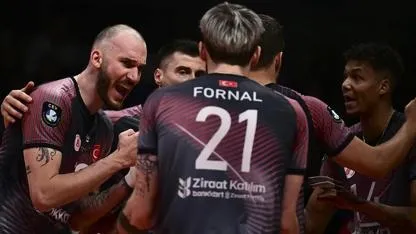 Efeler Ligi'nde Dev Adım: Ziraat Bankkart Final Koltuğunda!