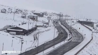 Erciyes’te nisan karı sezonu uzattı!