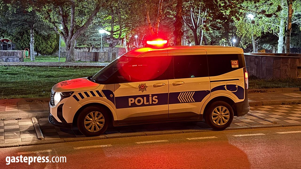 Kayseri’de Silahlı Kavga: Parkta Dehşet, 2 Yaralı!